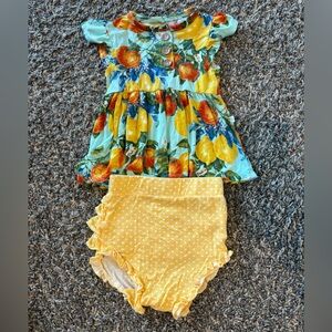 POSH PEANUT VGUC Shirt and Bummies